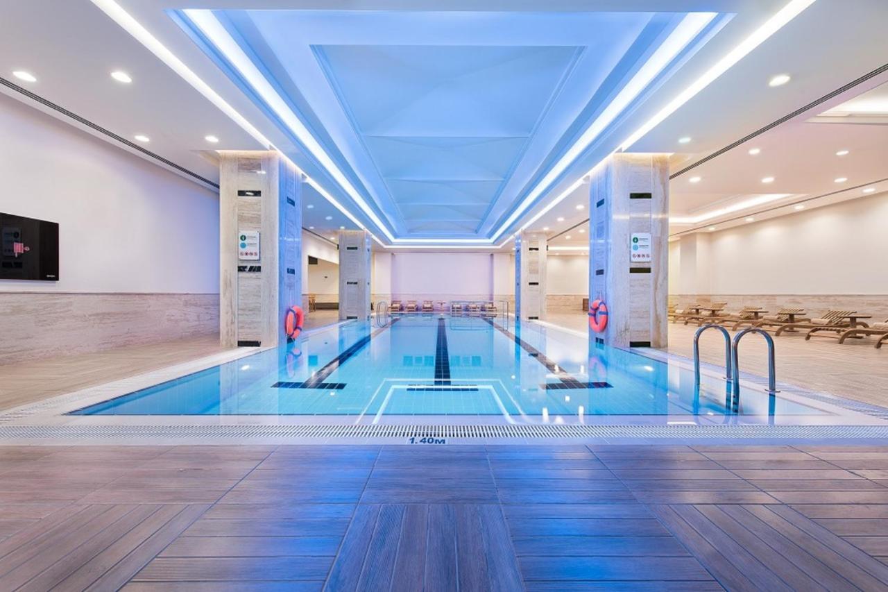 Downtown Ankara Hotel Ngoại thất bức ảnh The swimming pool at the hotel
