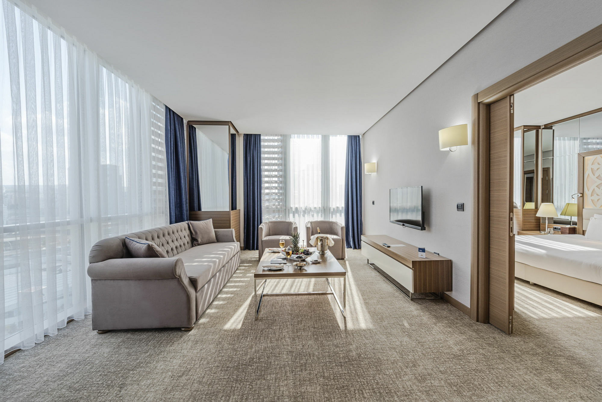 Downtown Ankara Hotel Ngoại thất bức ảnh Suite
